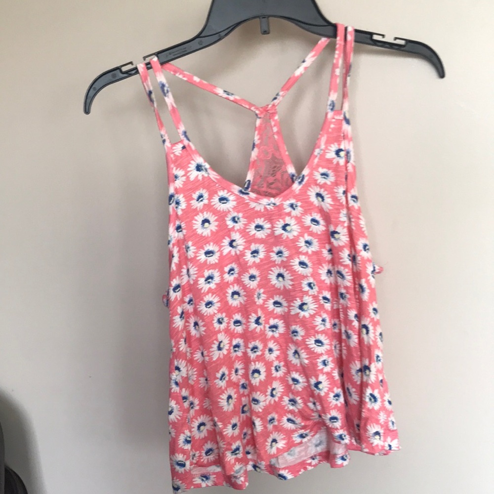 Light pink tank top with flowers